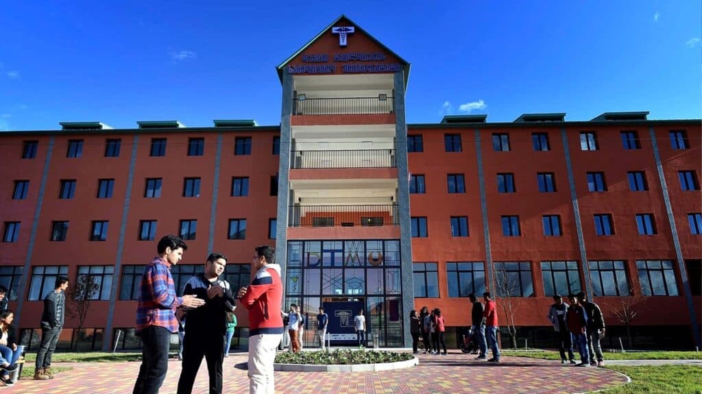 David Tvildiani Medical University AIETI Medical School campus